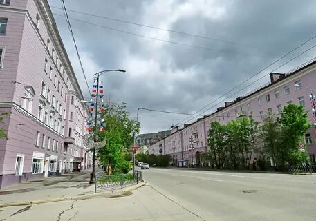 Полярная 34