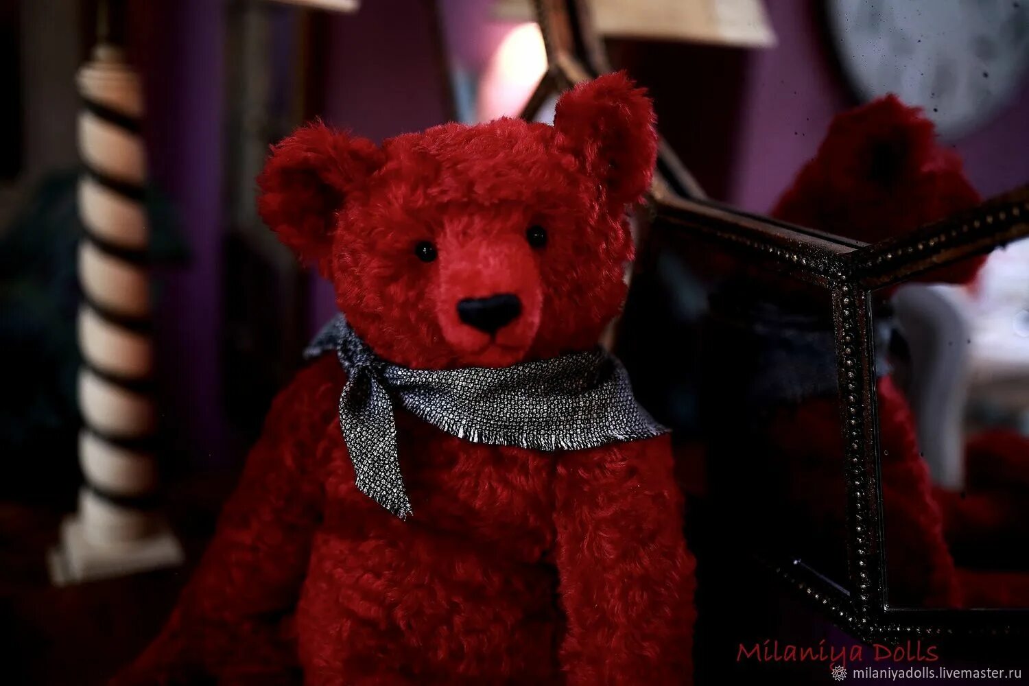 Плюшевый Рэд. Мишка в Паскале. Черно-красное Тедди. Steiff Bear Red.