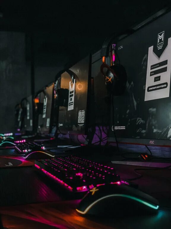Asus rog ingram gaming chair. Геймерские стулья. Премиум гейминг. Кресло ардор гейминг. Premium gaming.