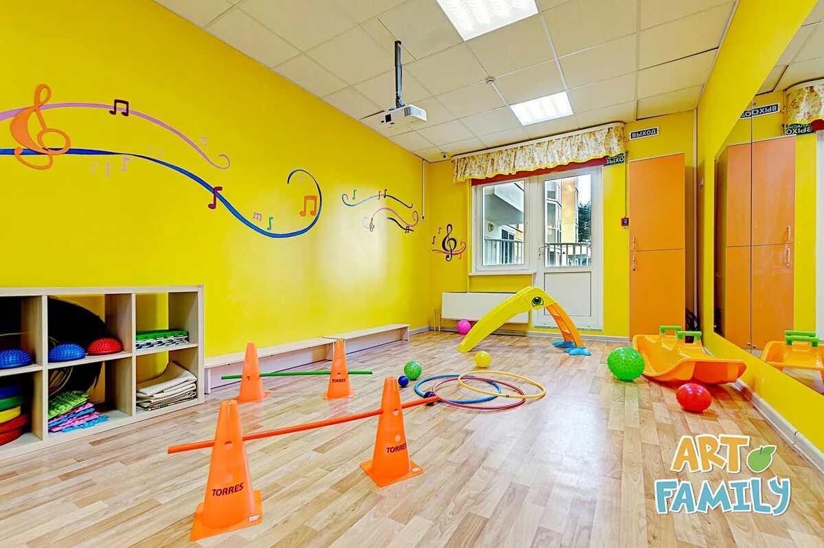 Частные садики. Садик беби тайм. Ребята в детском саду. Детский сад 87 ростов-на-дону. Монтессори на улице.