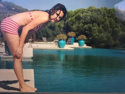 22344665 242798396248589 8666304711160233984 n. adriana ugarte en una pisci...
