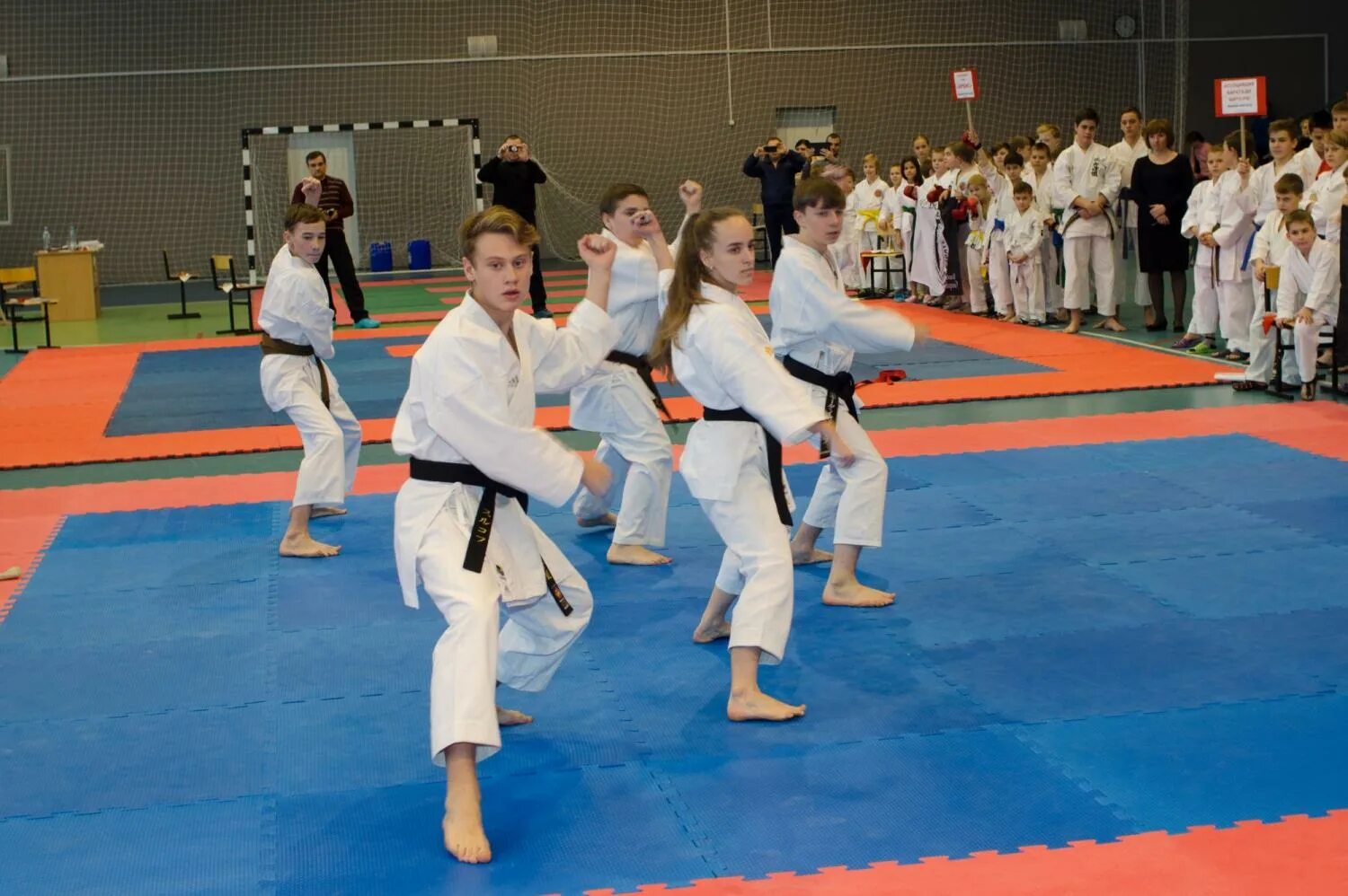 боевые искусства новгород. фок московский район нижний новгород. арб армейский рукопашный бой бои. боевое искусство пекити тирсия кали. алексей груздев каратэ.