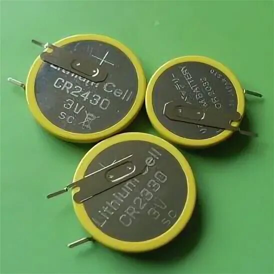 3v battery. Cr2430 3v. Литиевая батарейка cr2430 3v с контактами для пайки. Батарейка cr2430 Lithium 3v. Батарейка для сварочной маски cr2450.