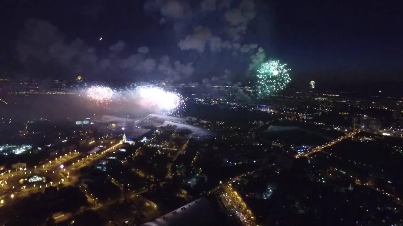Салют 9 мая вднх. Вднх салют 9 мая. салют на вднх сегодня. салют на вднх 9 мая 2025. вднх сегодня день победы.