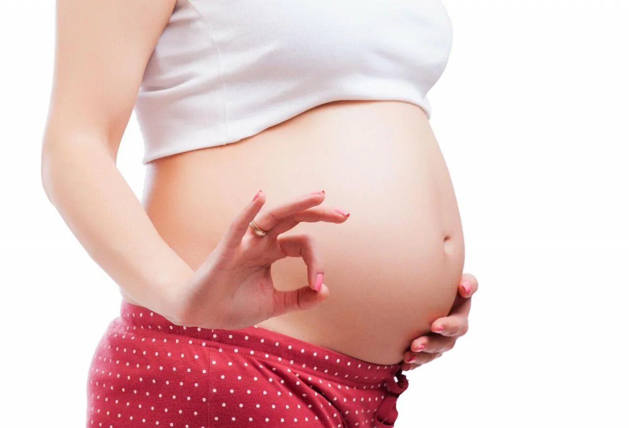 Ребенок в первые месяцы беременности. 1 Триместр беременности живот. Беременные первый триместр.