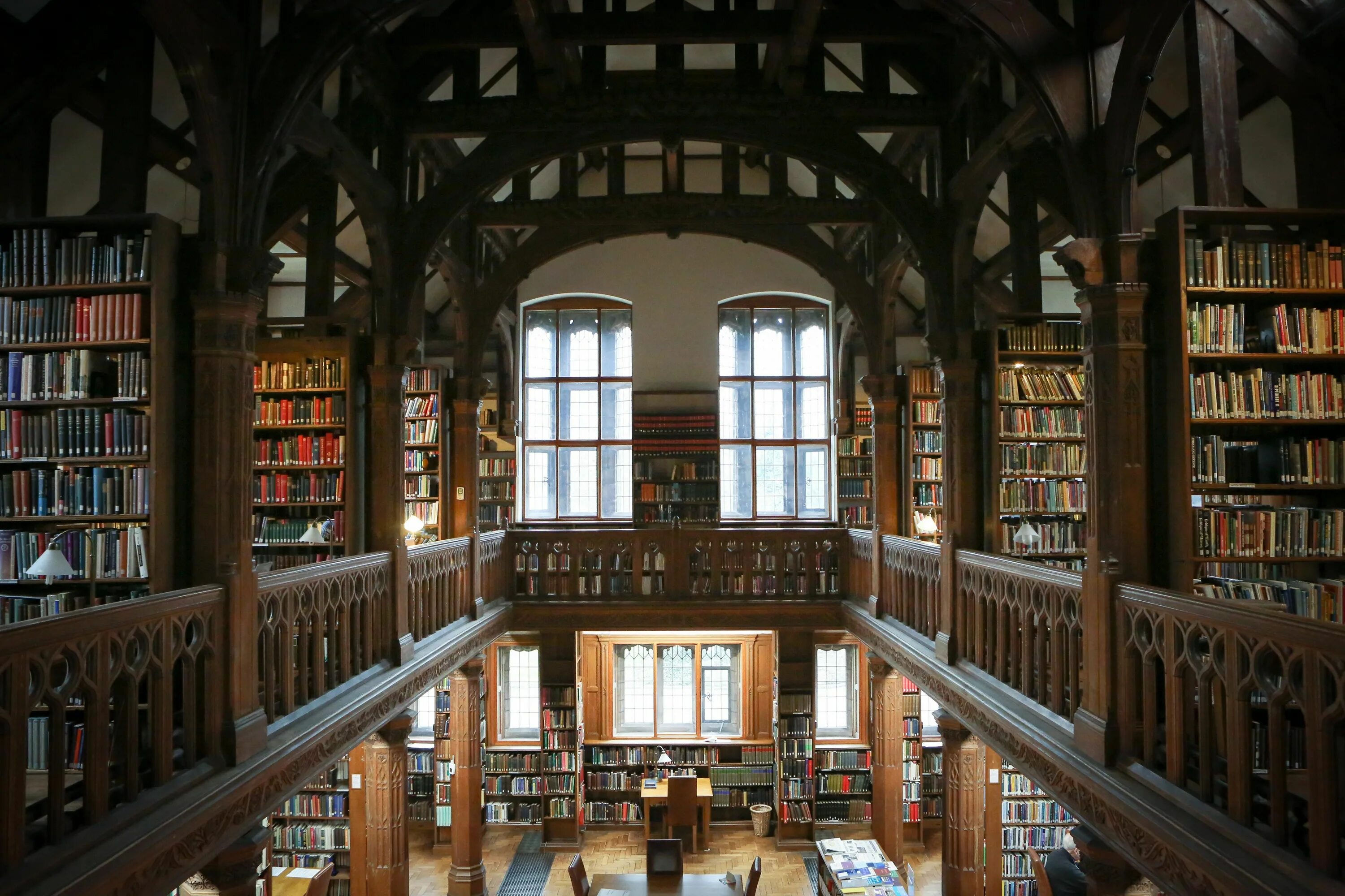 Универсальными библиотеками являются. Библиотека Вальдзассенского аббатства. Библиотека Вальдзассенского аббатства, Германия.. Библиотека в замке. Старинная библиотека в замке.