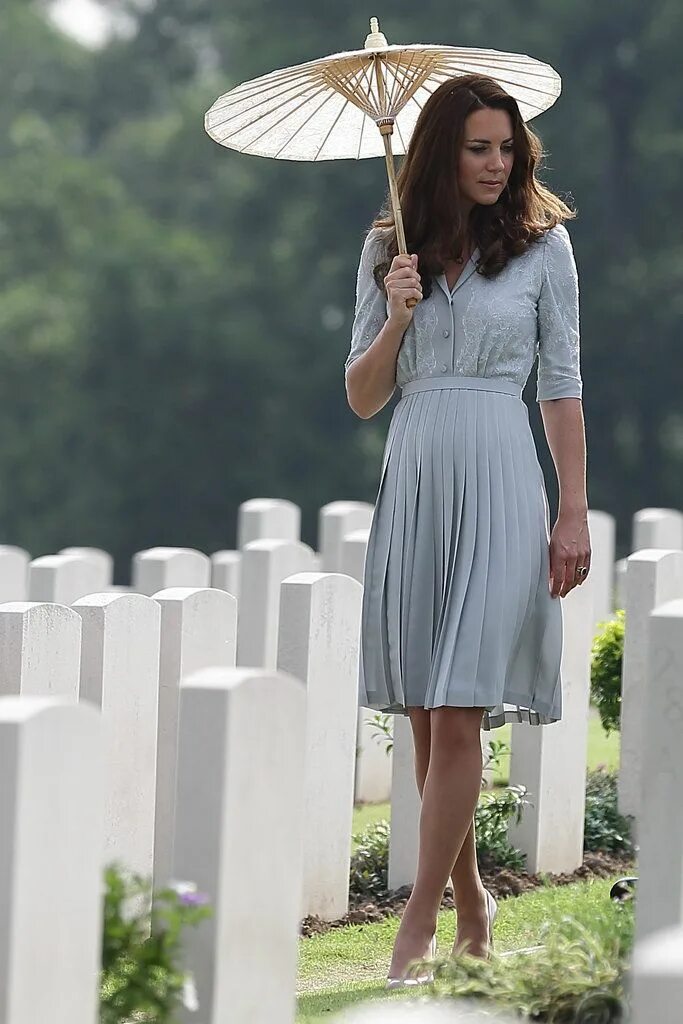 Кейт миддлтон. Платья герцогини кэтрин. Kates платья. Кейт миддлтон вечерние наряды. Кейт миддлтон.