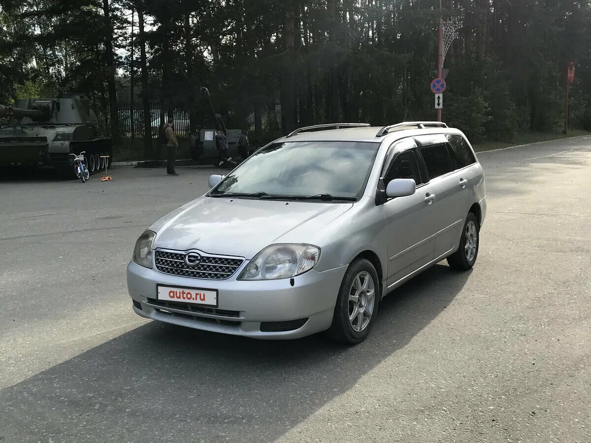 Купить королла 2001. Toyota Corolla Fielder e120. Тойота Королла Филдер 2001. Toyota Corolla Fielder 2001. Toyota Corolla 2001 универсал.