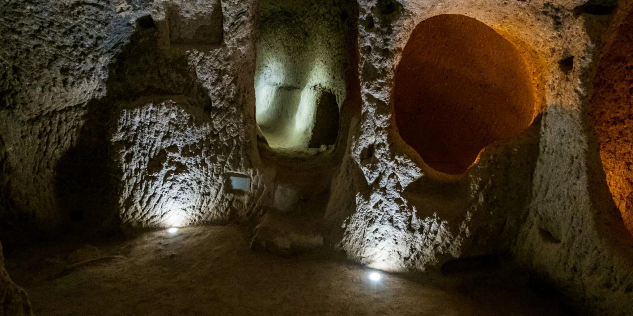 подземный город каймаклы каппадокия. древний подземный город деринкую. подземный город в турции. подземный город в турции каймаклы. древний подземный город деринкую.