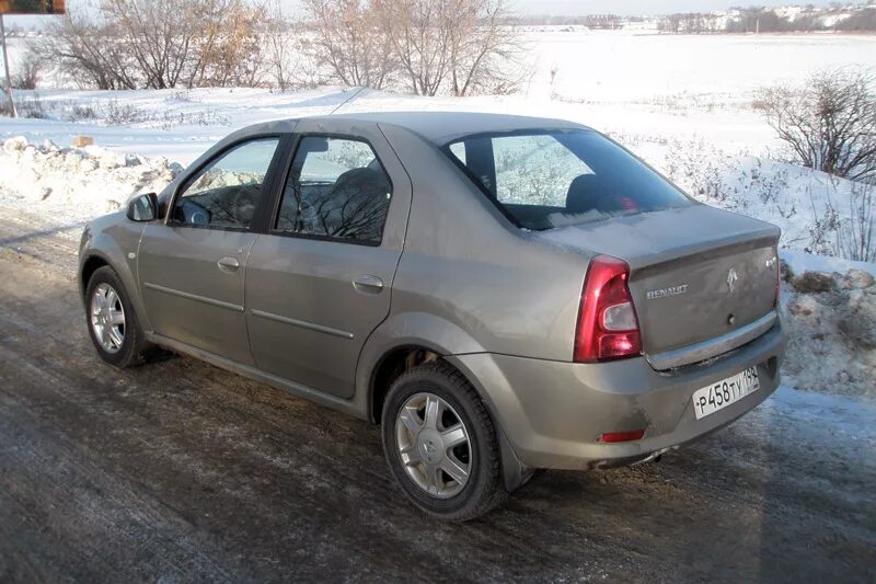 Рено логан 12 года. Рено логан 12 года. Dacia logan 2012. Renault logan 2012. 4.