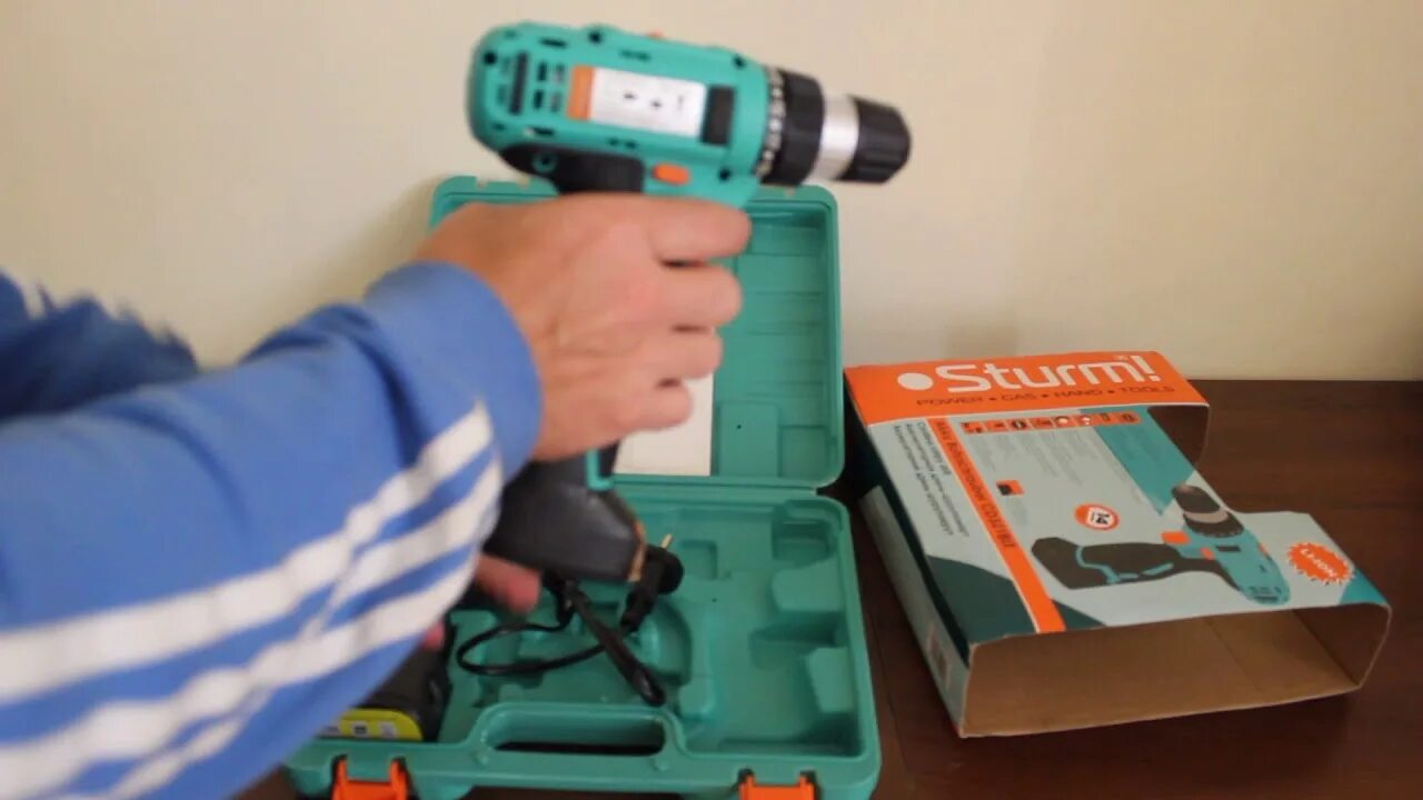 Шуруповерт sturm cd3618. Шуруповерт sturm cd3620. Шуруповерт sturm cd3218l. Аккумуляторная дрель шуруповерт sturm cd3618. Аккумуляторная дрель-шуруповерт sturm! cd3614.