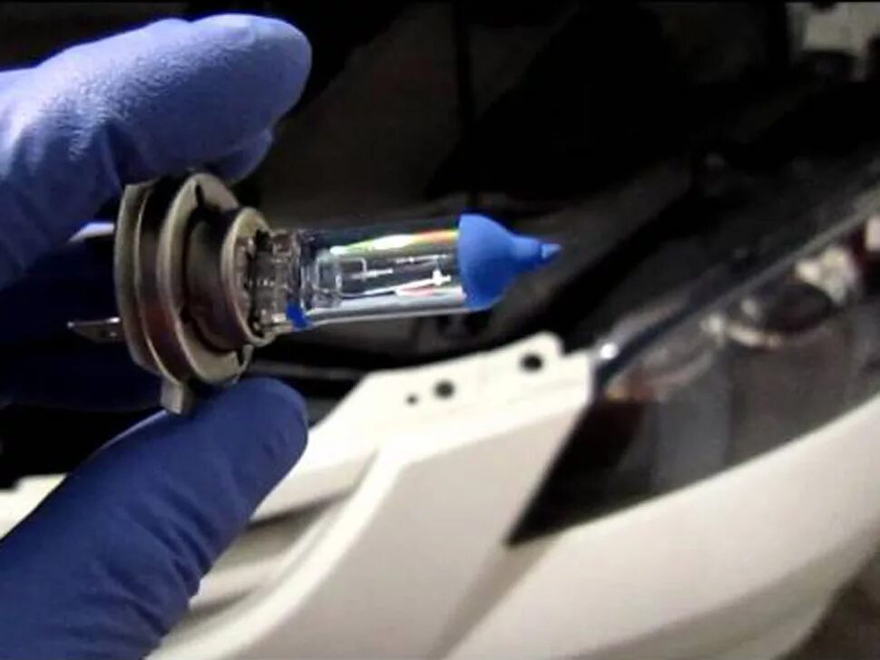 Лампа ближнего света киа соренто 2008. Лампа ближнего света калина 2 универсал. Патрон лампы указателя поворота hyundai solaris. Лампа ближнего света 2170 2010. Патрон лампы ближнего света гольф 6.