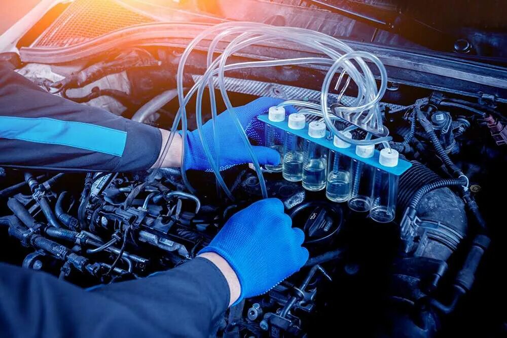 Форсунки двигателя. 3 инжектор. Форсунка топливная. Проблема инжектора. Промывка форсунок.