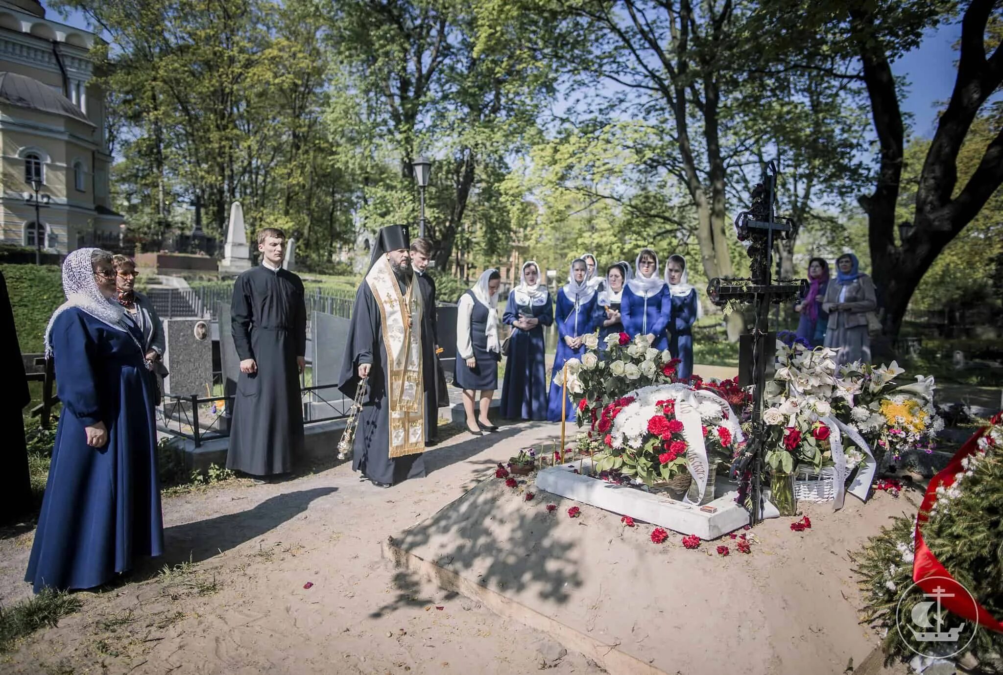 Встретятся ли души родственников. Встреча с родными после смерти. Поминовение усопших. Лития на кладбище.