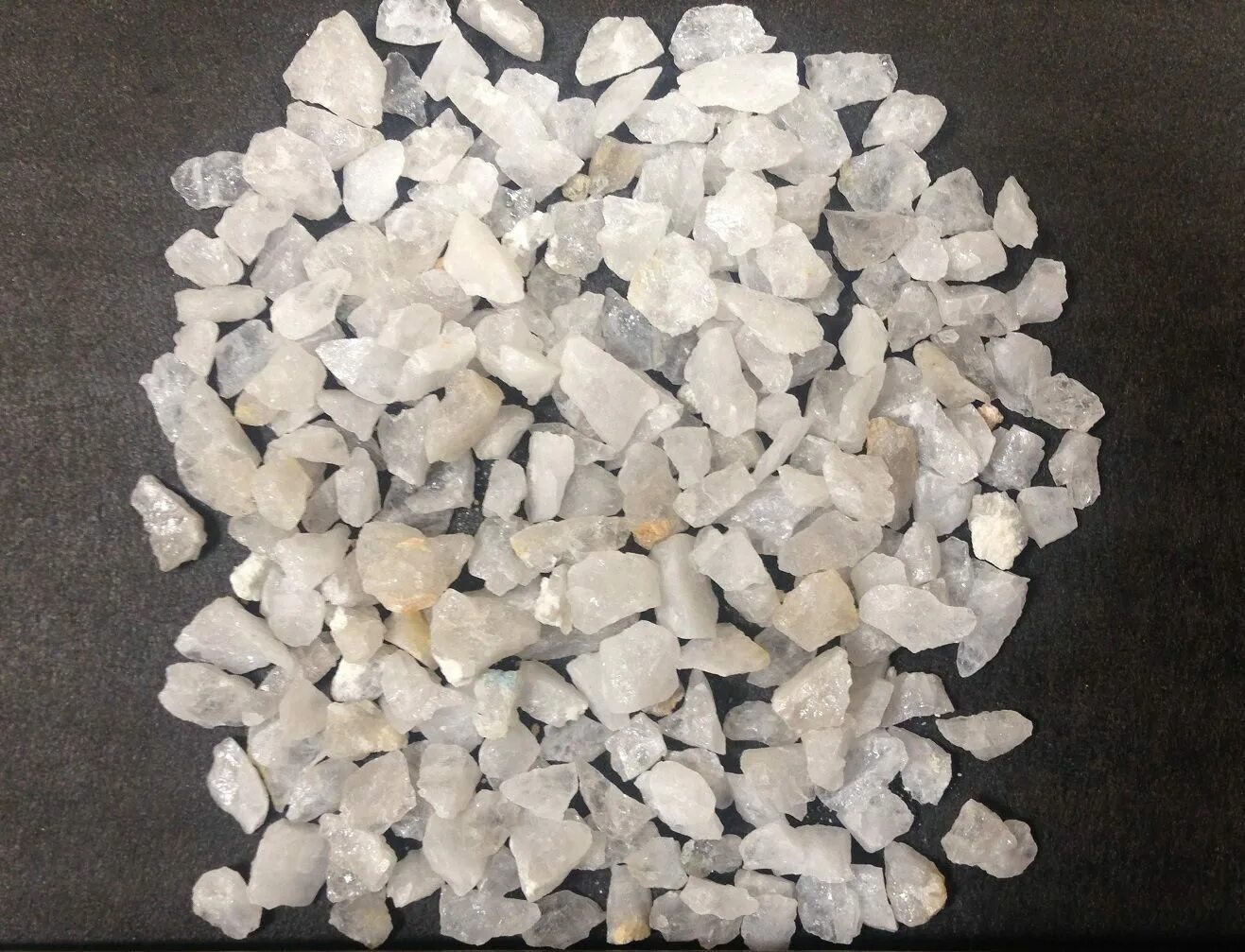 Кварцевый песок порода. 2-0. 5. Гравий кварцевый дробленый, фракция 3,0-5,0 мм, мкр. Фильтрующий материал гост 51641-2001.