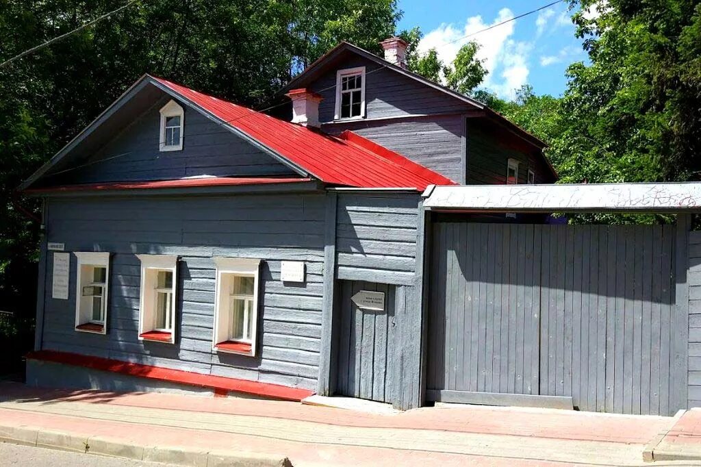 Дом к э циолковского. Циолковский константин эдуардович дом музей. Дом музей к э циолковского калуга. Циолковский константин эдуардович музей в калуге. Дом к э циолковского.