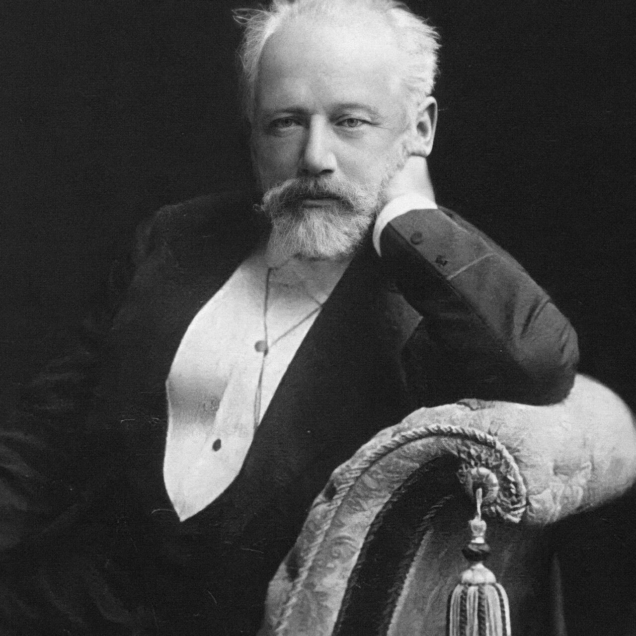 Чайковский фото. Пётр Ильич Чайковский (1840-1893). Pyotr Ilyich Tchaikovsky. Чайковский. 180 Летие Чайковского.