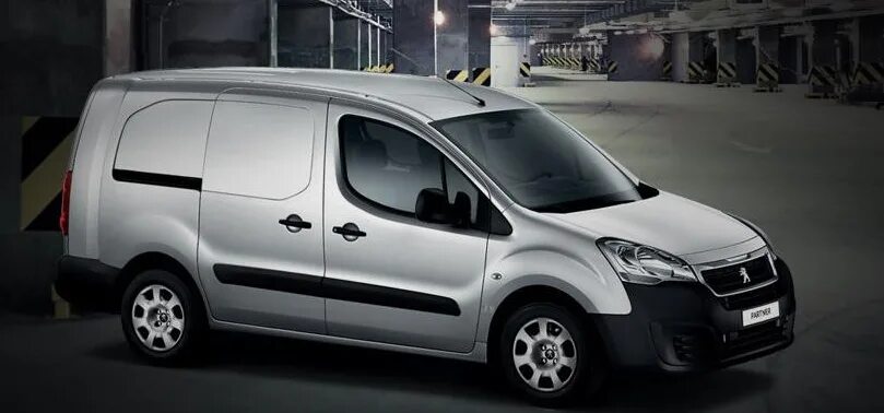 Пежо партнер грузовой фургон габариты. Пежо партнер кузова. Peugeot partner ii багажник. Peugeot partner, 2009 багажник. Пежо партнер кузова.