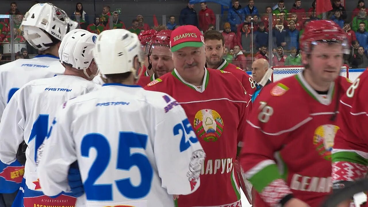 Команда хоккей белорусская Лукашенко. Лукашенко в Сочи хоккей 2014. Команда хоккей белорусская с Лукашенко Колей.