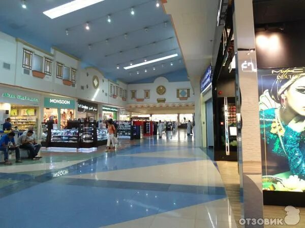 Аль хамра молл рас аль хайма. Al hamra mall торговый центр. молл в рас аль хайма al hamra. al hamra mall торговый центр в рас аль хайма детский центр.