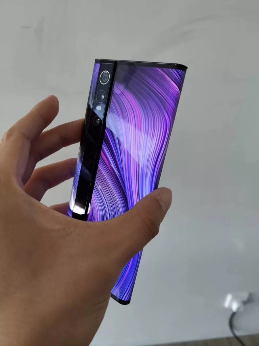 Телефон с открытым экраном. Смартфон Xiaomi mi Mix Alpha. Xiaomi mi Alpha 5g. Xiaomi mi Mix Alpha 5g. Xiaomi mi Mix 1.