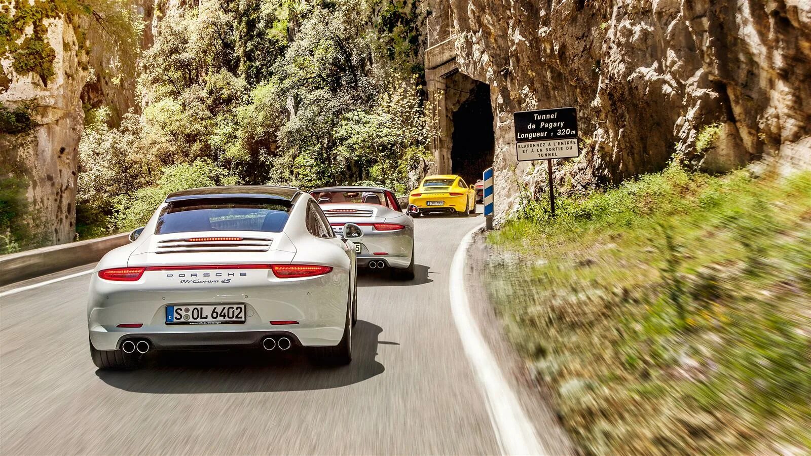 Порше 911 gt touring. Porsche 911 gt3 с пакетом touring. Порше 911 туринг. Porsche 911 gt3 touring package. Porsche tour.