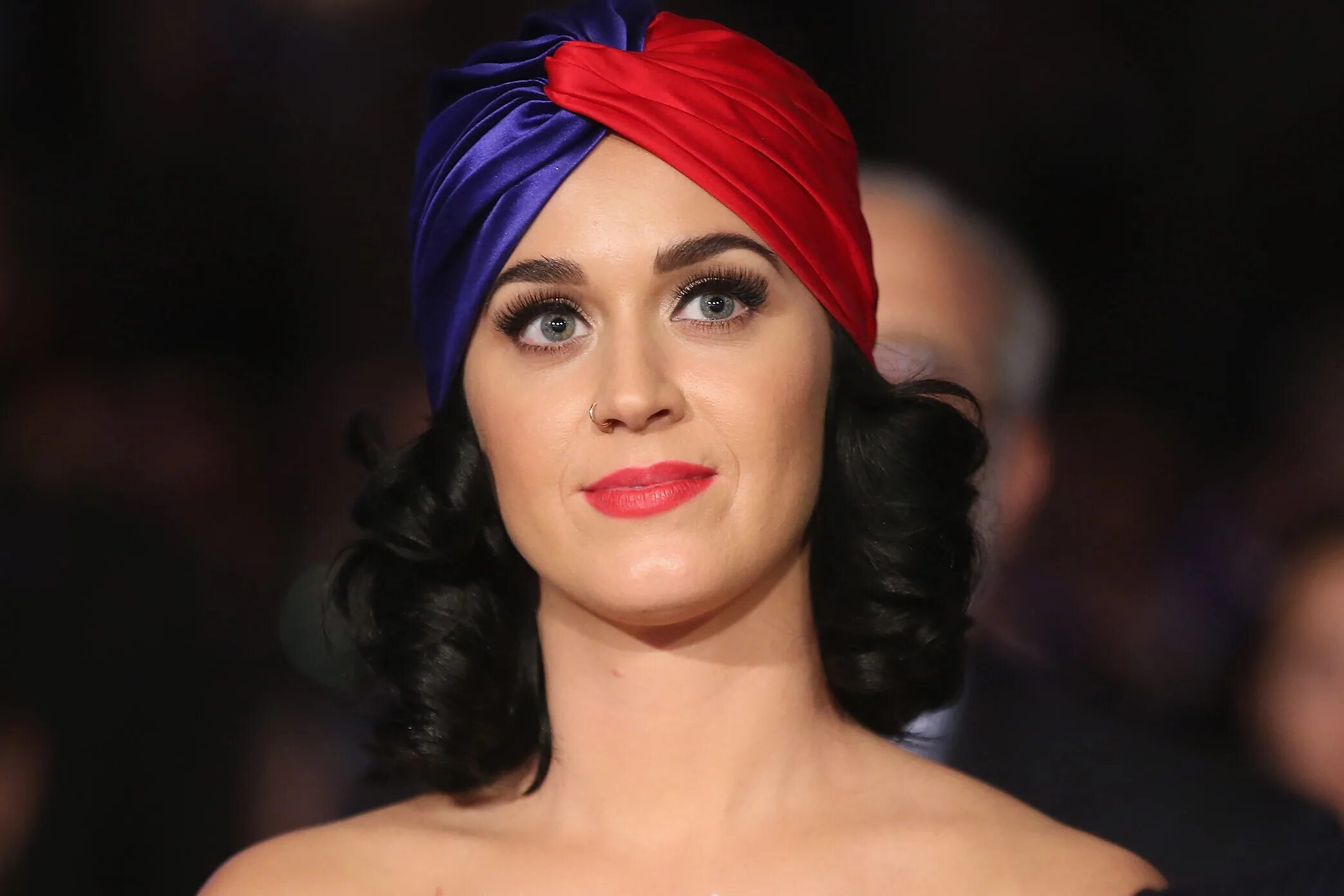 Кэти перри 2012. Katy perry youtube. Кэти перри и перри. Кэти перри. Певица katy perry.