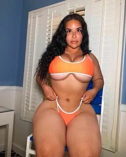 Naked Pictures Of Thick Latina Teens.