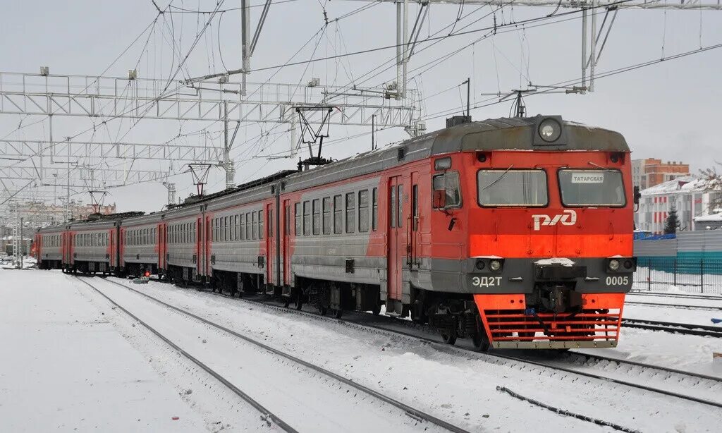 Эд2т электропоезд. Эд2т электричка. Train Russia ed эд9мк 0100. Эр2. Барабинск. Поезд новосибирск татарская