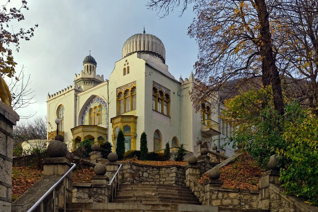 Дворец эмира бухарского в железноводске - Фото