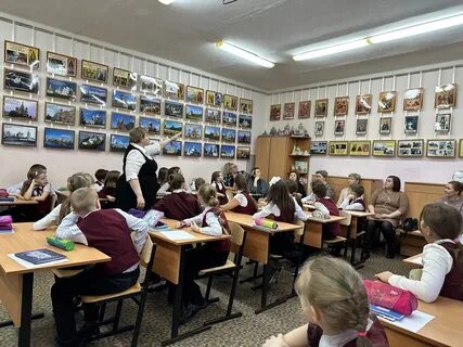 Школы продолжат работу