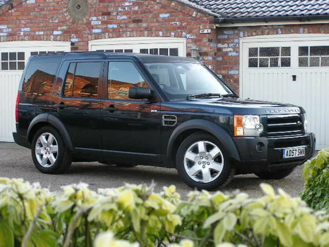 Ленд Ровер Дискавери 3. Range Rover Дискавери 3. Ленд Ровер Дискавери 3 2006. Рендж Ровер Дискавери 2008. Сколько стоит дискавери