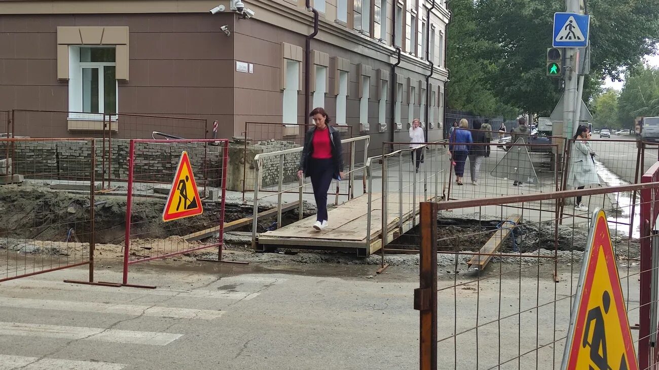 Перекрытие ленина челябинск. Перекрыт ленинский проспект. Проспект ленина. Проспект ленина. Проспект ленина.