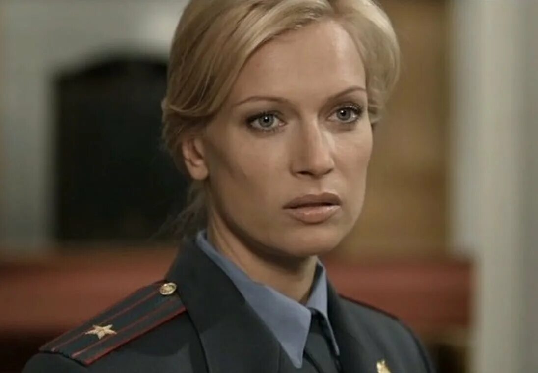 Колганова, татьяна анатольевна. Андоленко следователь. Тёмная сторона света анна банщикова. Актрисы сыгравшие милиционеров. Анна ковальчук тайны следствия 2022.