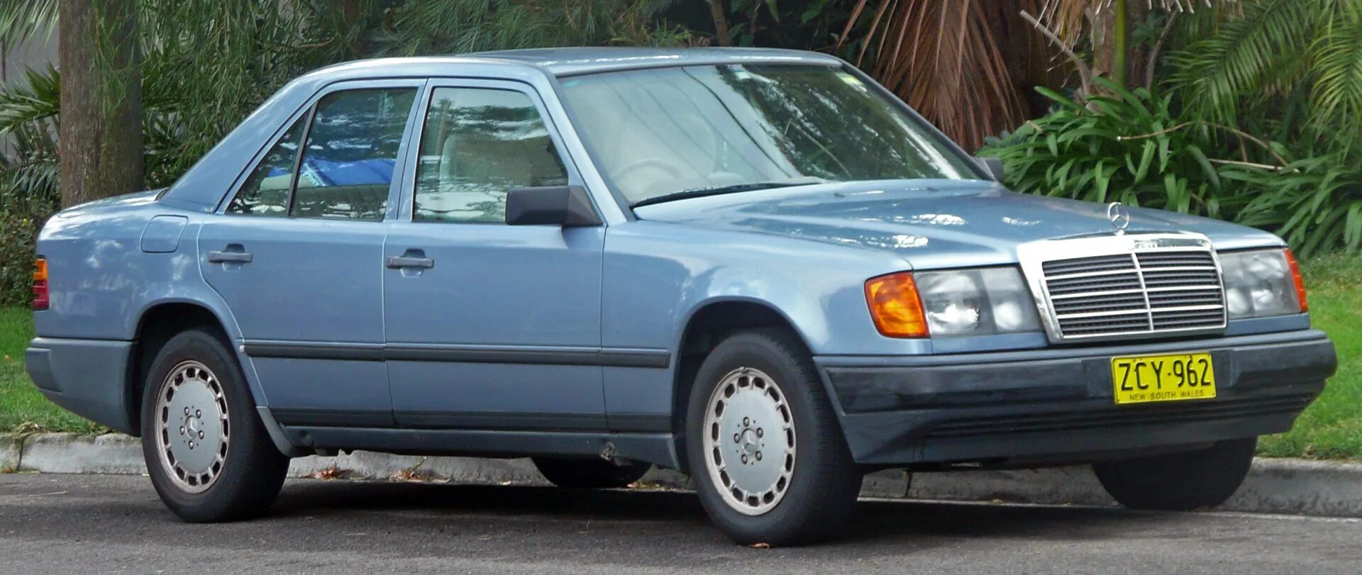 Мерседес 124 e500. Mercedes w124 e500. Лице 124. Mercedes e500. Лице 124.