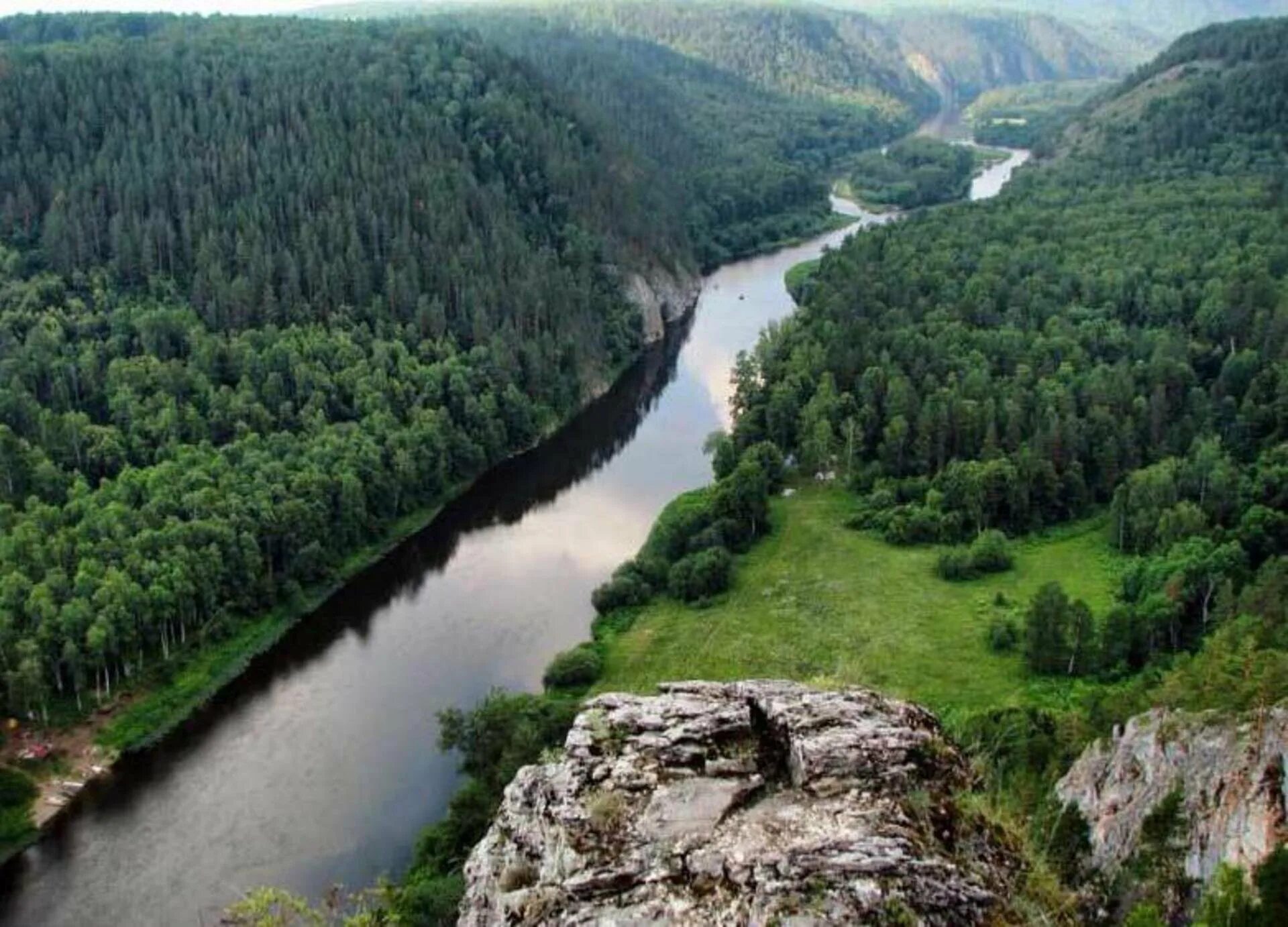 Айгир гора башкирия. Картинки республики башкортостан. Геопарк янгантау. Река белая агидель уфа. Картинки республики башкортостан.
