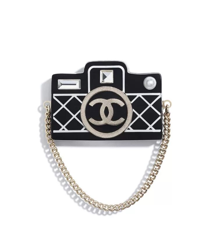 Коко шанель изделия. Chanel украшения. Украшения в стиле коко шанель. Шанель аксессуары. Украшения коко шанель.