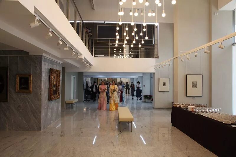 музей чуйкова волгоград. выставочный зал в школе искусств. выставочные залы волгограда. музей изобразительных искусств волгоград машкова мона лиза. выставочные залы волгограда.