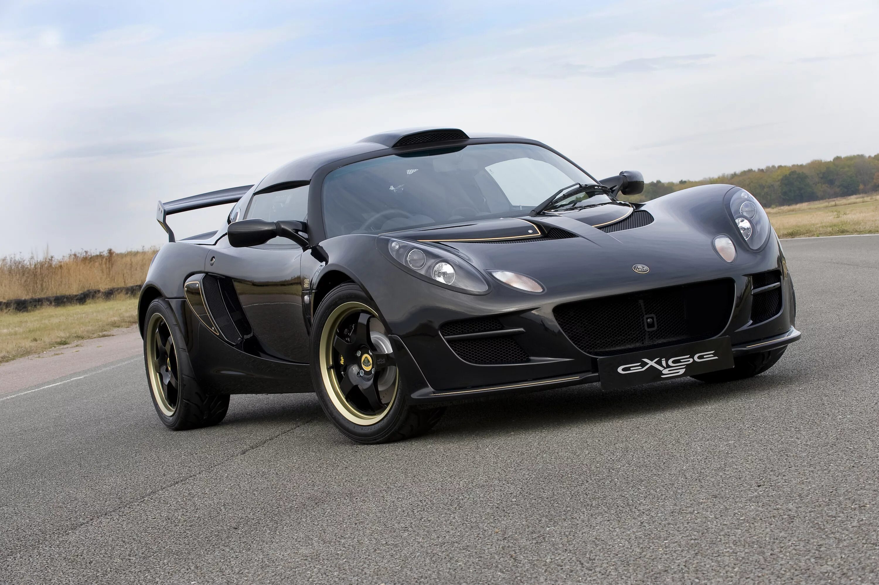 Спорт тачки. Лотус exige s. Lotus exige s 2016. Машина Lotus exige. 2011 Lotus exige s.