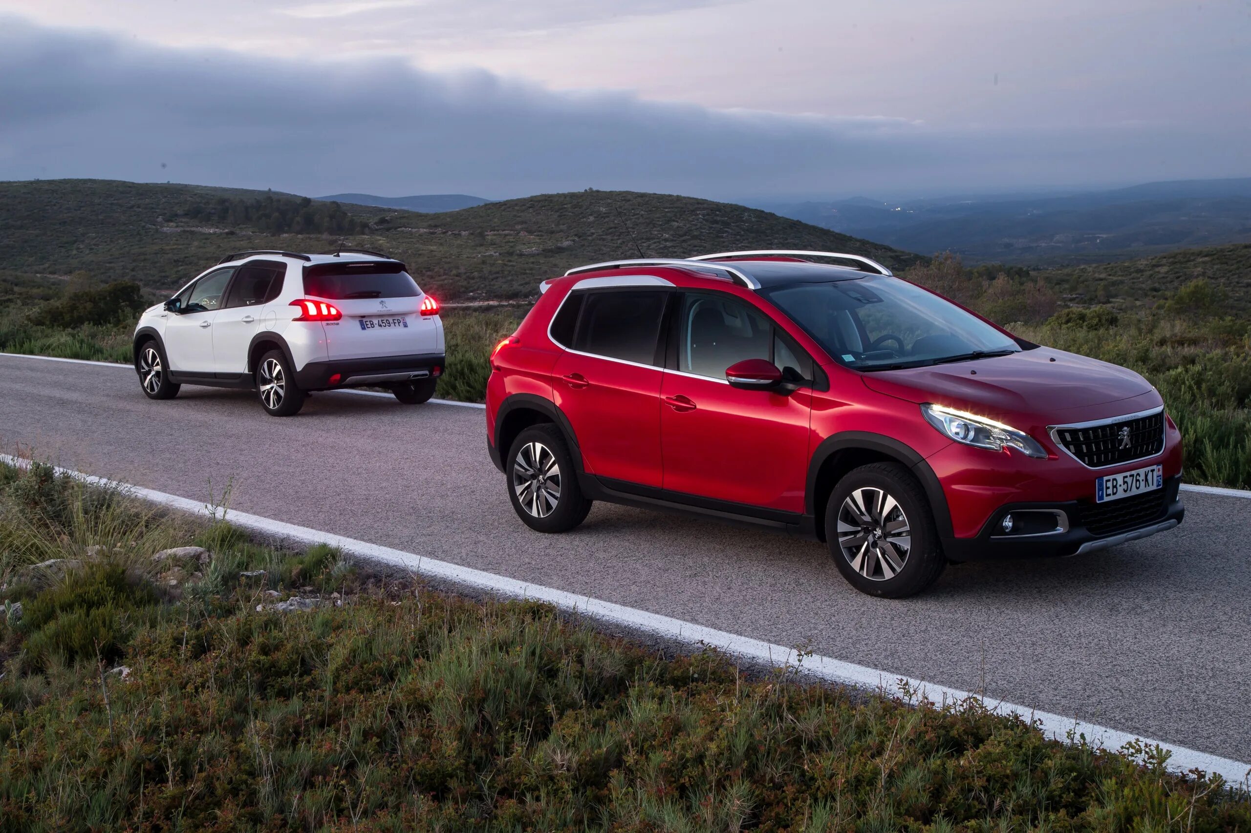 2016 2008. Peugeot 2008. peugeot 2008 2017. peugeot 2008 2016. пежо паркетник 2008.