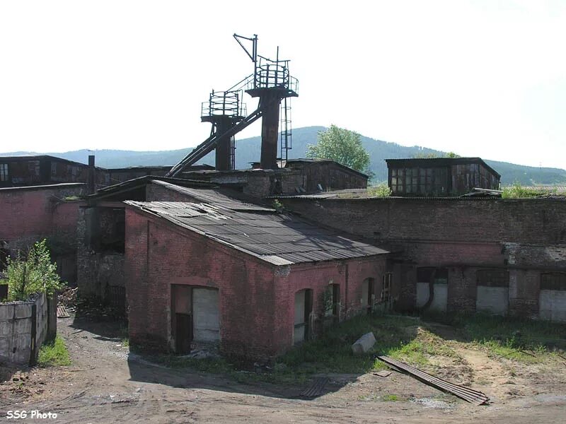 Петровск-забайкальский металлургический завод. Петровск-забайкальский металлургический завод. Металлургический завод петровск-забайкальский руины от завода. Петровск-забайкальский заброшки. Петровск-забайкальский металлургический завод.