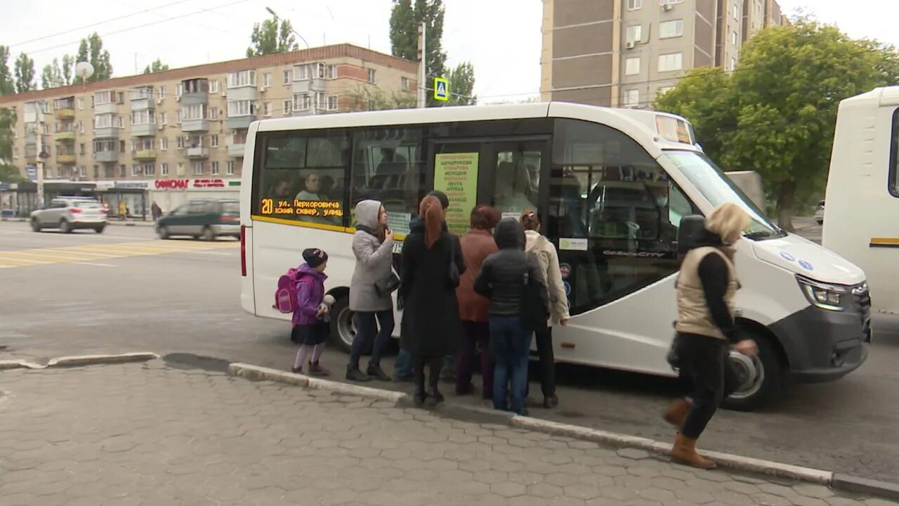 Автобусы воронеж изменения. Автобус Воронеж. Девицкий выезд Воронеж остановка. Автобусы реформа. Воронеж остановка 64.