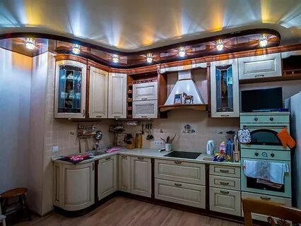 Двухуровневые натяжные на кухне
