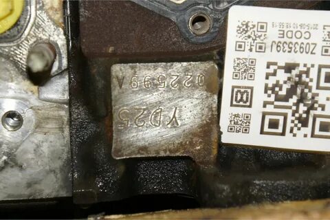 Где находится номер двигателя ниссан