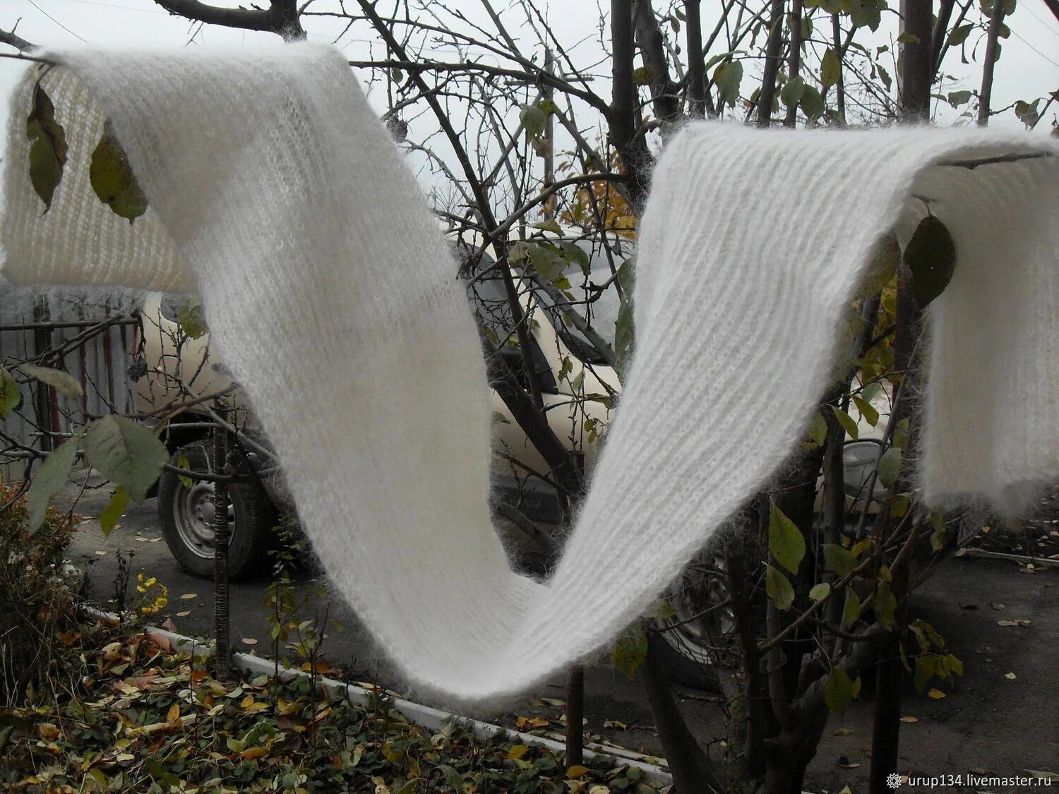 Шарф из пуха норки спицами. Шарфик из собачьей шерсти. Ткань из козьего пуха. Пуховый шарф. Шарф из пуха.