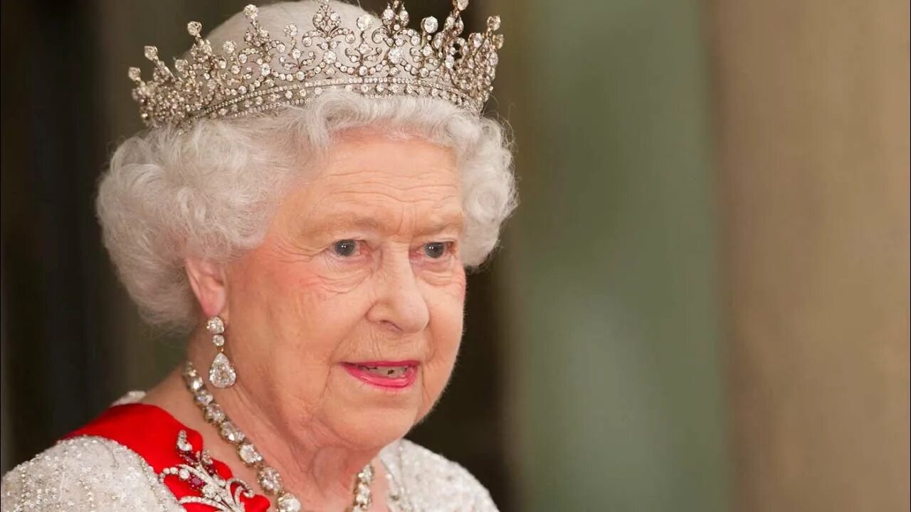 Artists discuss how they turned the queen into an icon. The New York Times