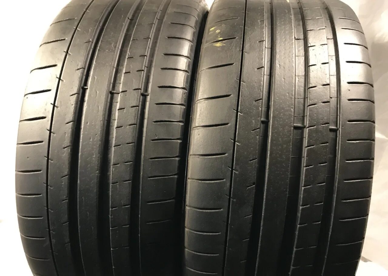 Pilot sport 5 купить. Michelin Pilot super Sport 285/35 r21. Michelin Pilot Sport 3. Michelin Pilot super Sport 245/35/21. 275/35 R21 Michelin Pilot super Sport.