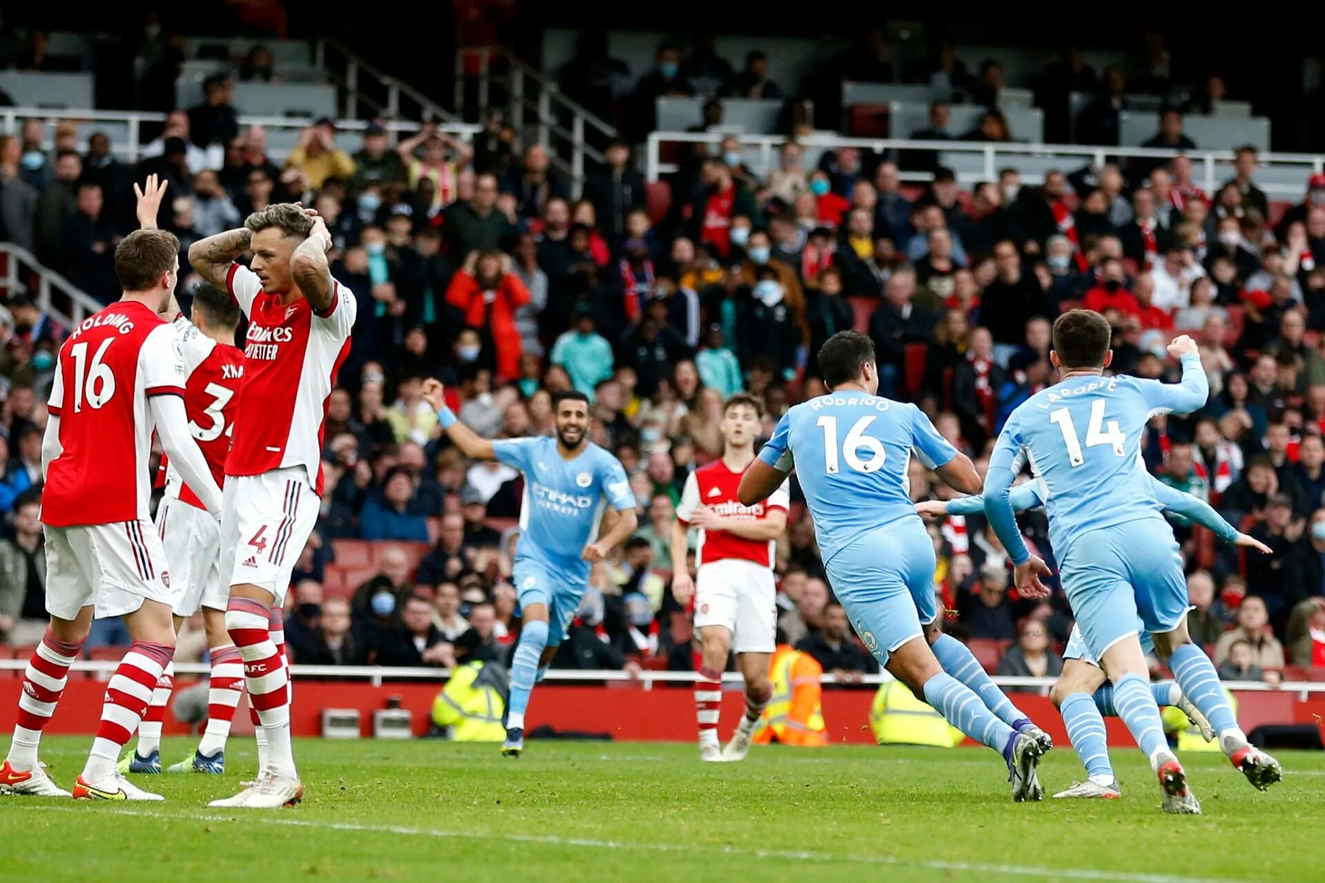 Man city vs arsenal live