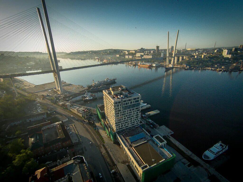 Владивосток седанка закат. Закат над городом. Дымок владивосток. Владивосток фото города 2021. Восход во владивостоке.