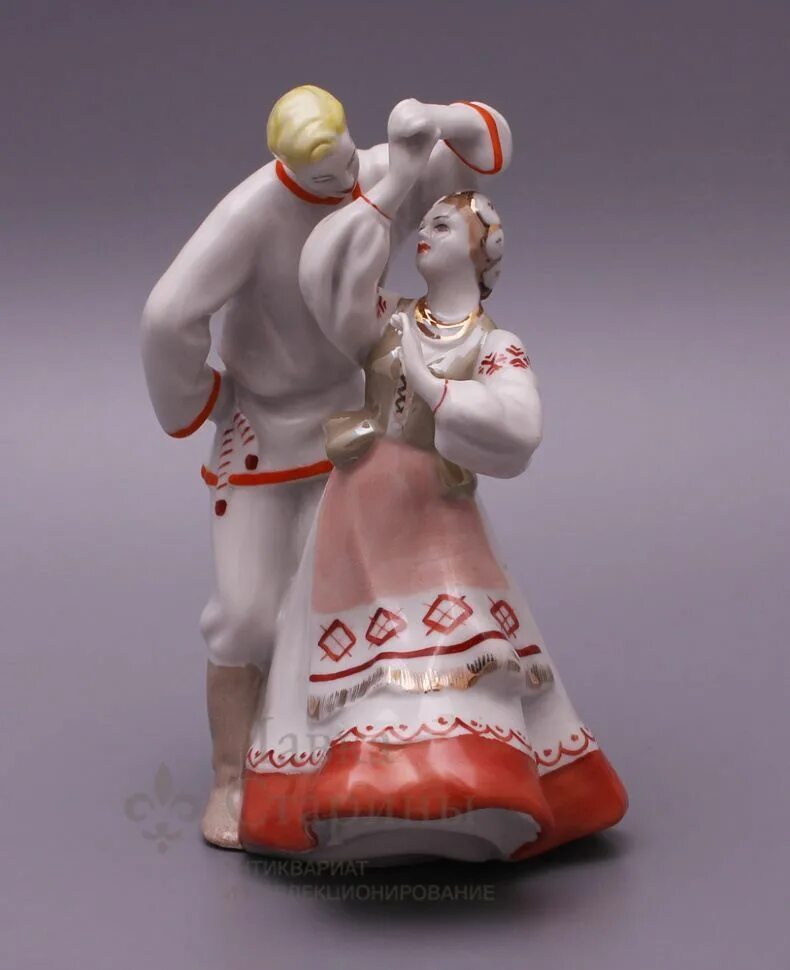 Дулевский фарфор статуэтки. Кузнецовский фарфор вазы. Агитационный фарфор данько. Ифз фарфор николая 2. Гжельский фарфоровый завод роспись.